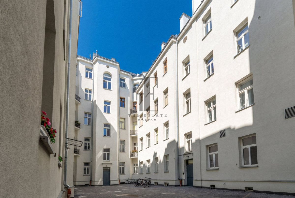 Mieszkanie 8-pokojowe Warszawa Śródmieście, ul. Wiejska. Zdjęcie 2