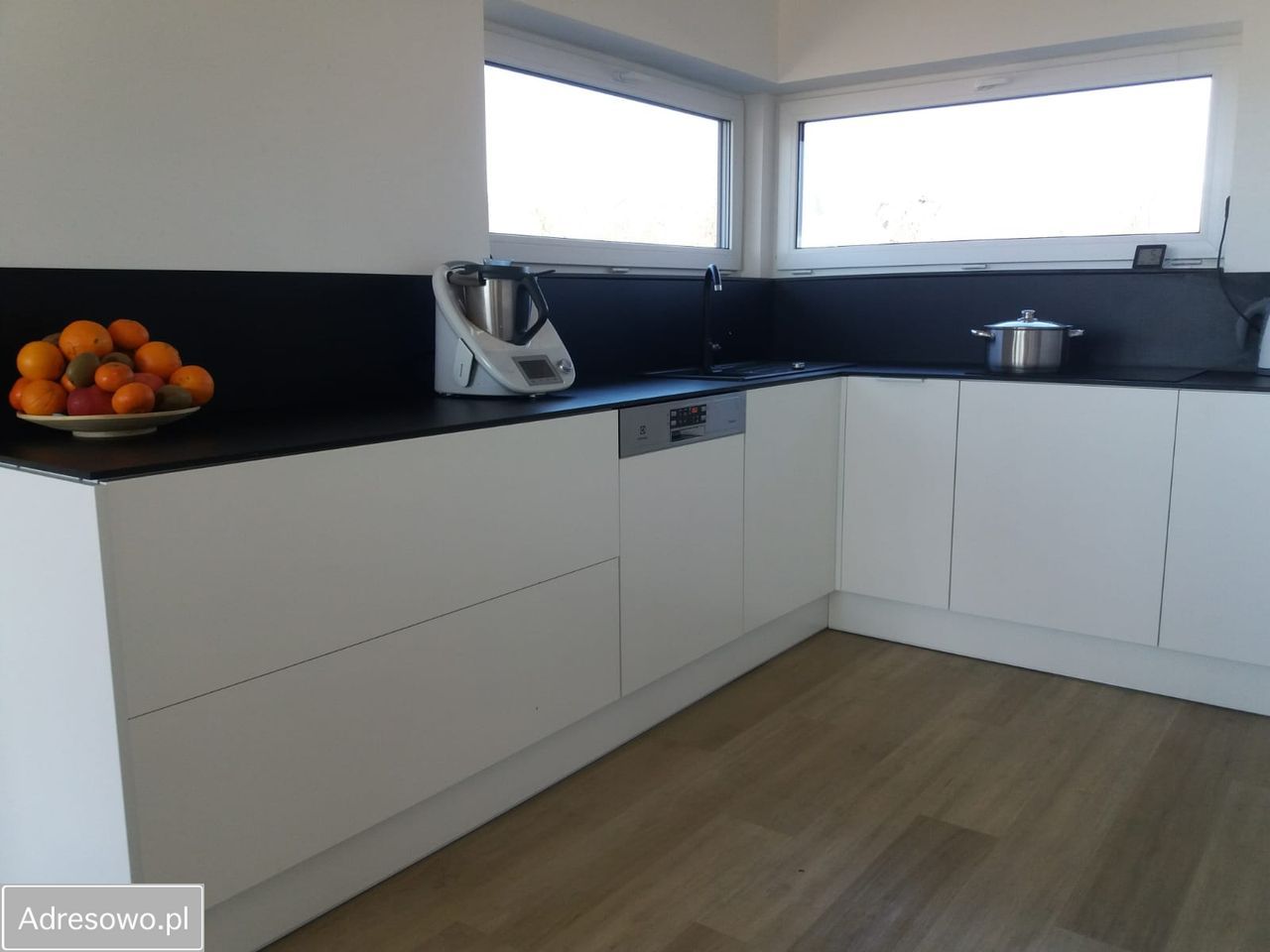 dom wolnostojący, 5 pokoi Gębczyce. Zdjęcie 5