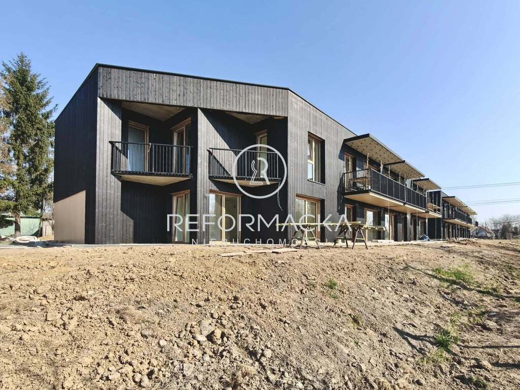 Mieszkanie 4-pokojowe Krasne. Zdjęcie 7