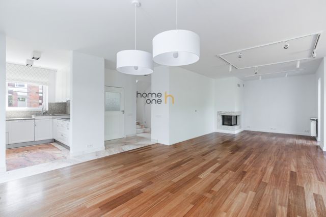 dom szeregowy, 5 pokoi Konstancin-Jeziorna. Zdjęcie 2