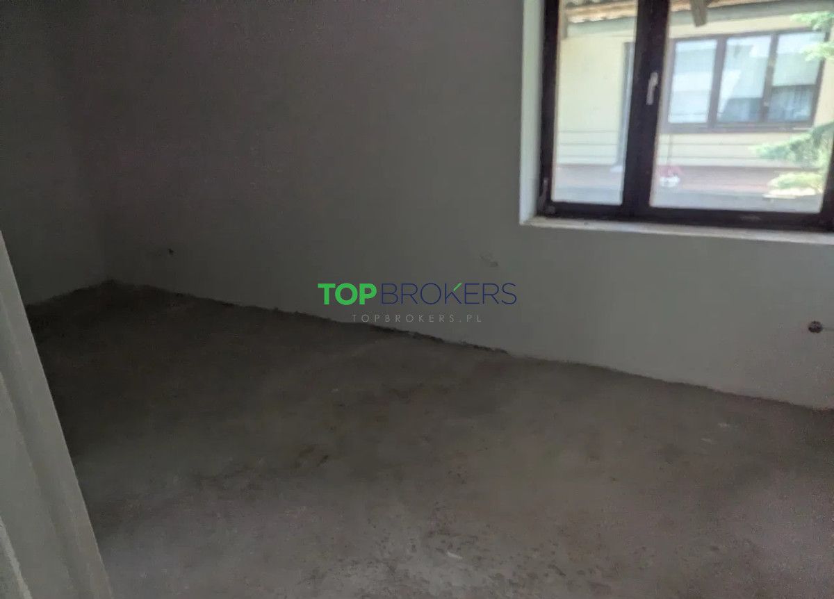 dom wolnostojący, 7 pokoi Nowy Konik. Zdjęcie 4