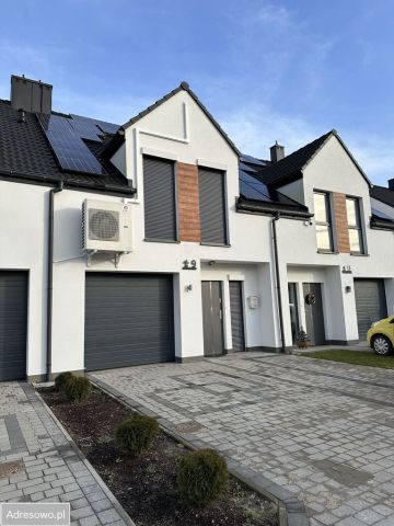 bliźniak, 4 pokoje Krzyków. Zdjęcie 1