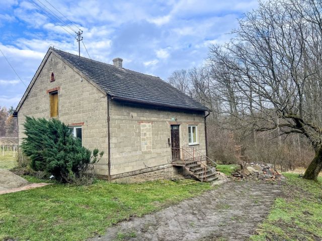 dom wolnostojący, 3 pokoje Stobierna. Zdjęcie 1