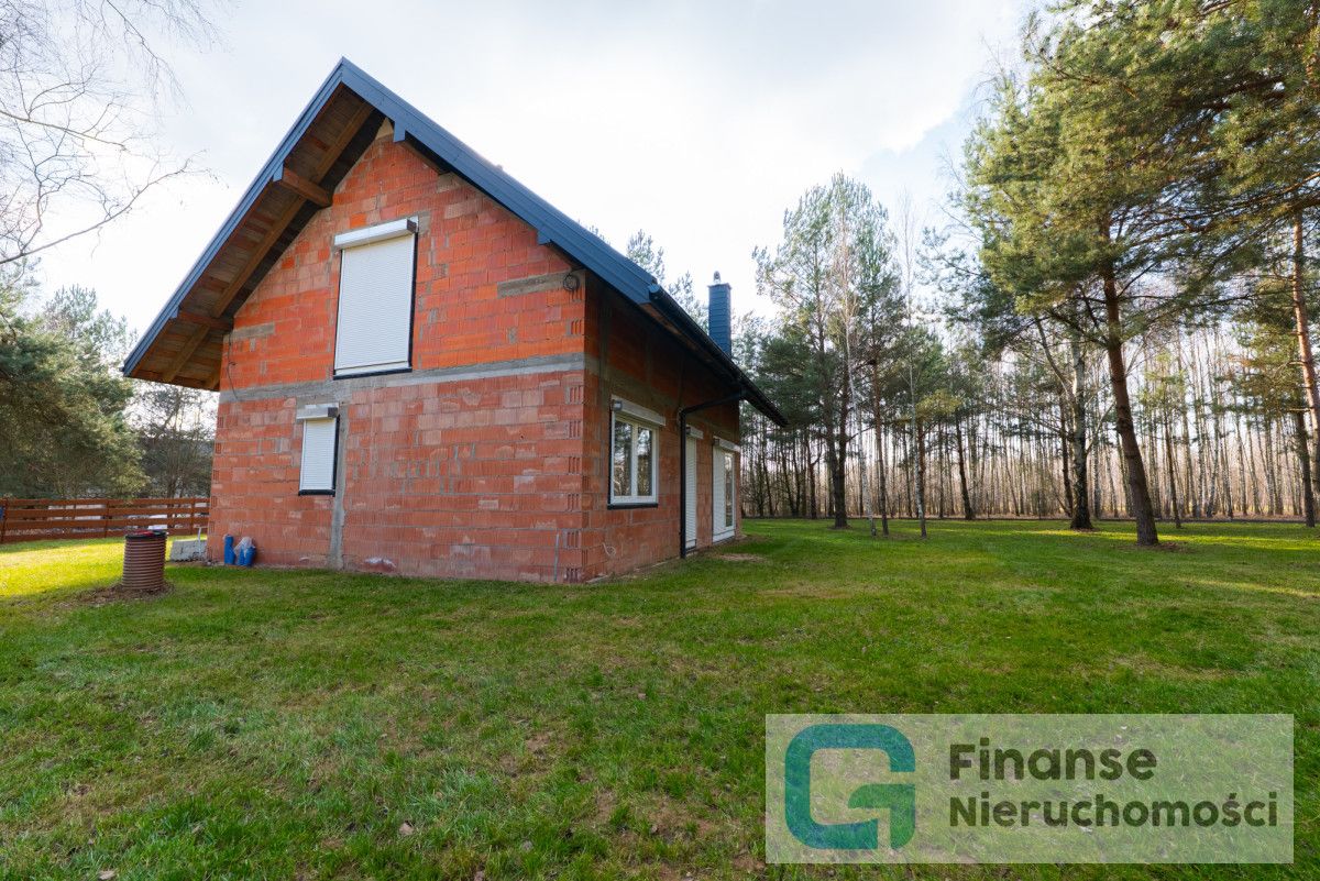 dom wolnostojący, 4 pokoje Lisna. Zdjęcie 26