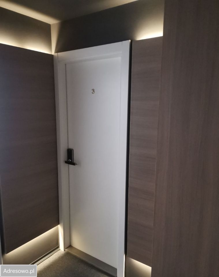 Mieszkanie 4-pokojowe Warszawa Śródmieście, ul. Mazowiecka. Zdjęcie 5