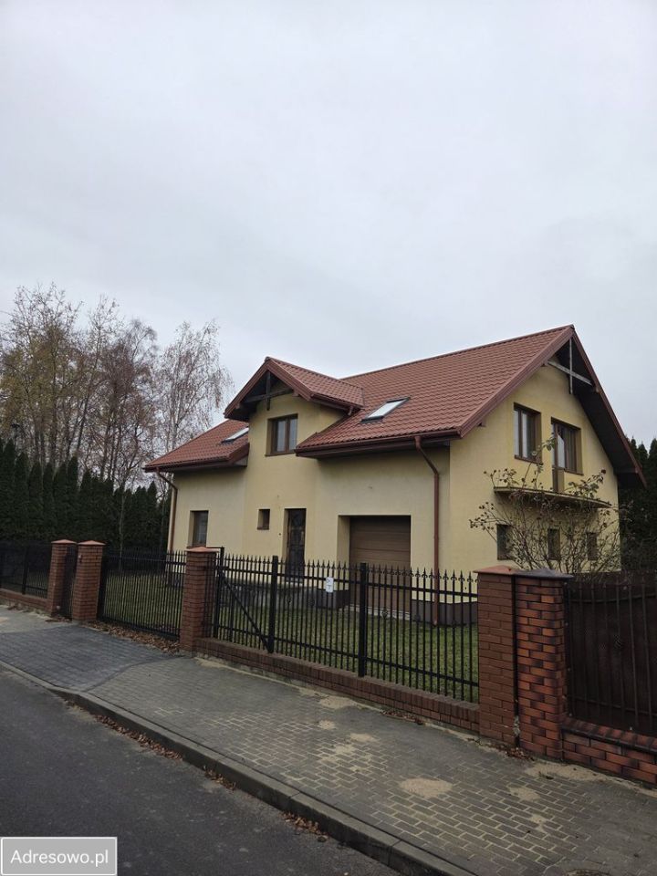 dom wolnostojący, 6 pokoi Warka, ul. Różana. Zdjęcie 7