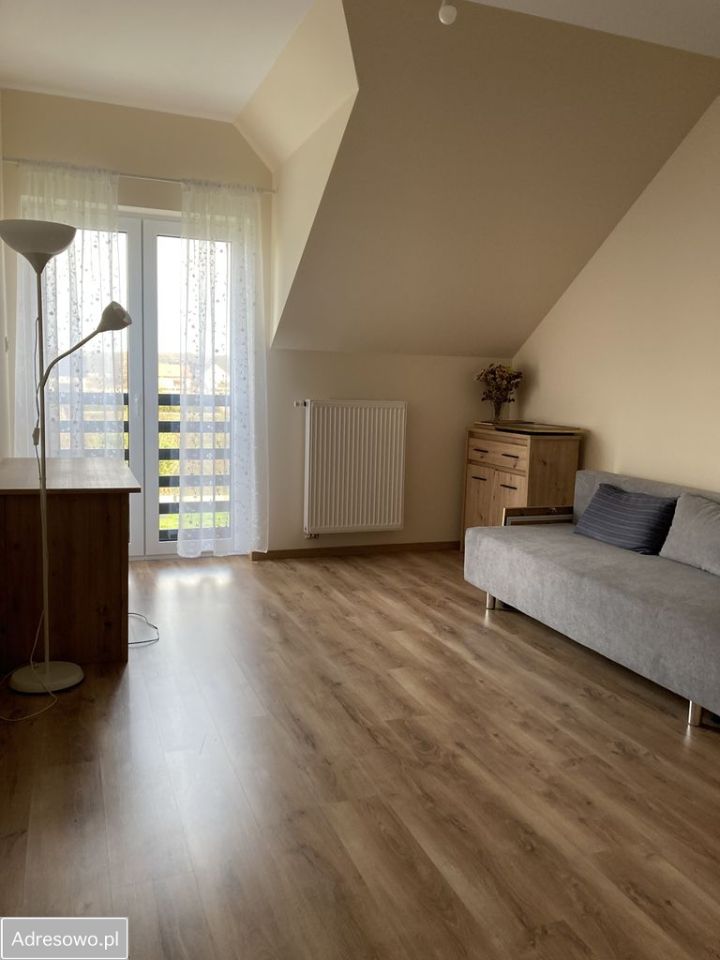 bliźniak, 5 pokoi Nowica. Zdjęcie 2