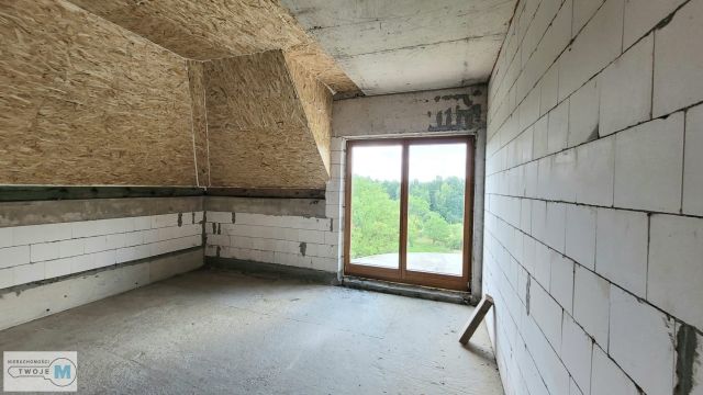 dom wolnostojący, 7 pokoi Morawica. Zdjęcie 14