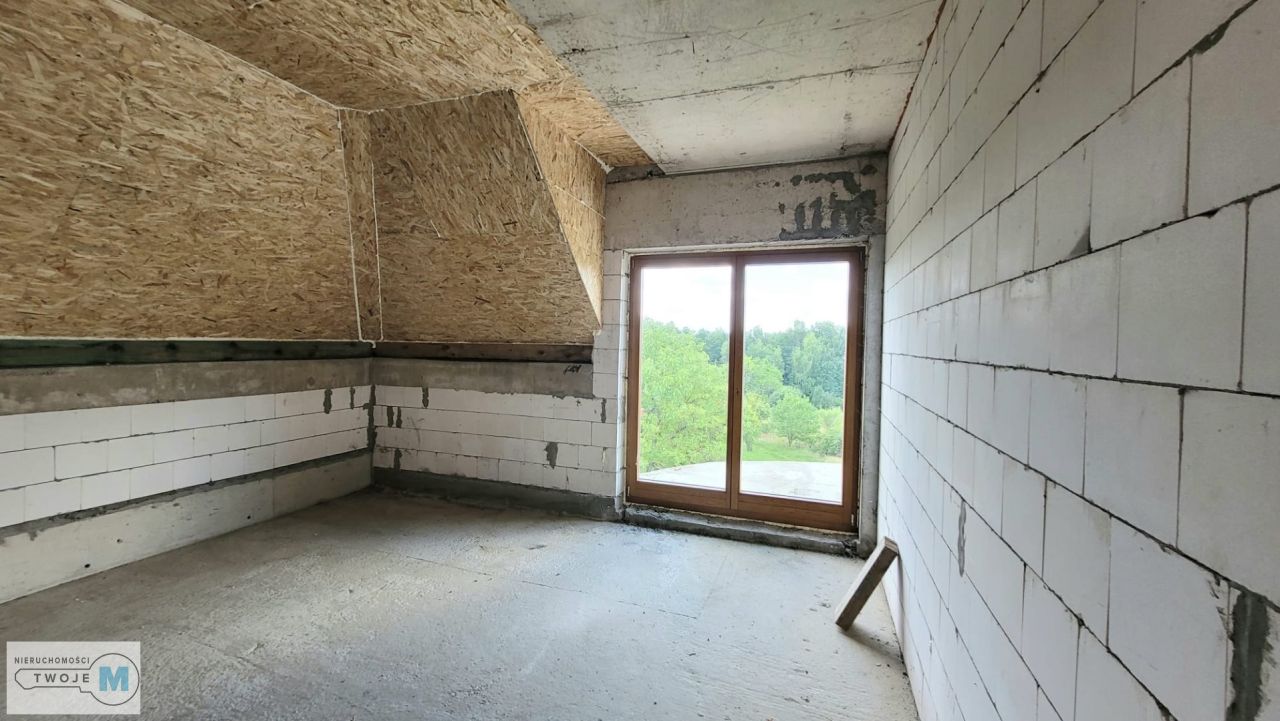 dom wolnostojący, 7 pokoi Morawica. Zdjęcie 14