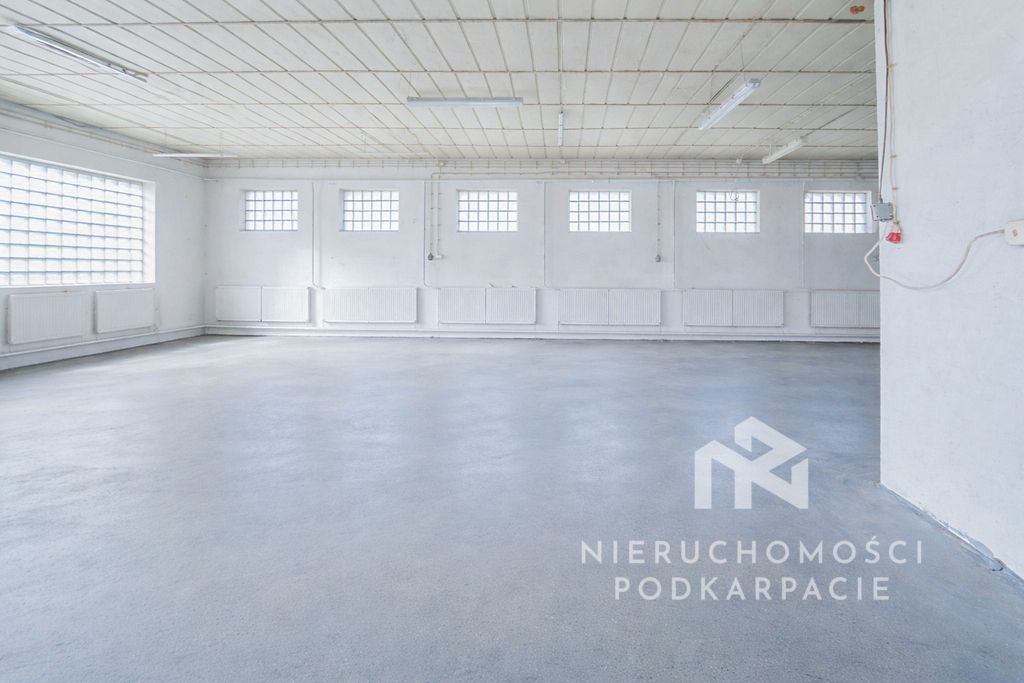 Hala/magazyn Rzeszów, ul. Budziwojska. Zdjęcie 7