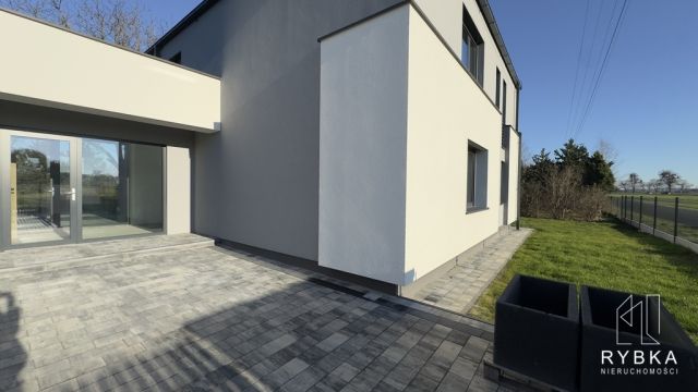 dom wolnostojący, 4 pokoje Nowe Miasto nad Wartą, Komorze 13. Zdjęcie 4