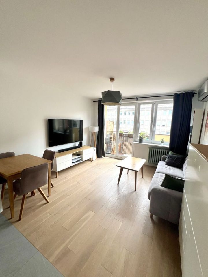 Mieszkanie 2-pokojowe Warszawa Śródmieście, ul. Krucza