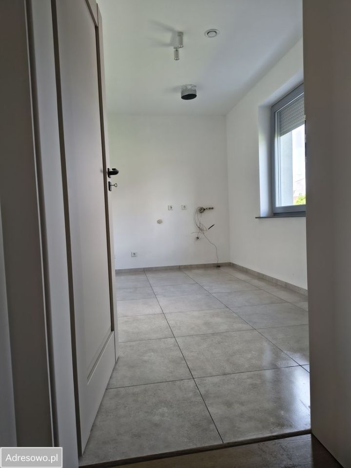 bliźniak, 3 pokoje Pisarzowice. Zdjęcie 7