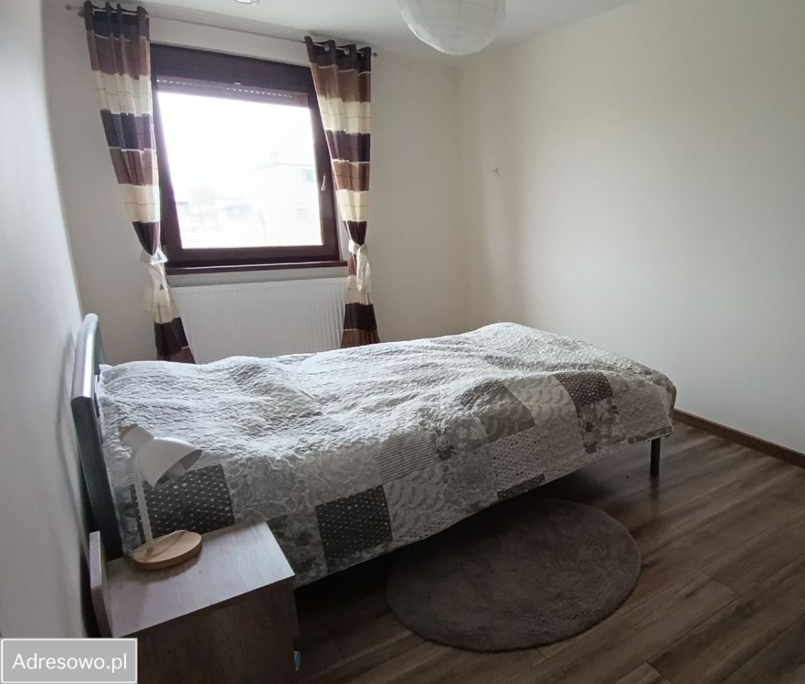 dom wolnostojący, 4 pokoje Mścice. Zdjęcie 5