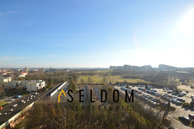 Mieszkanie 2-pokojowe Opole Armii Krajowej, ul. Stefana Grota-Roweckiego. Zdjęcie 2