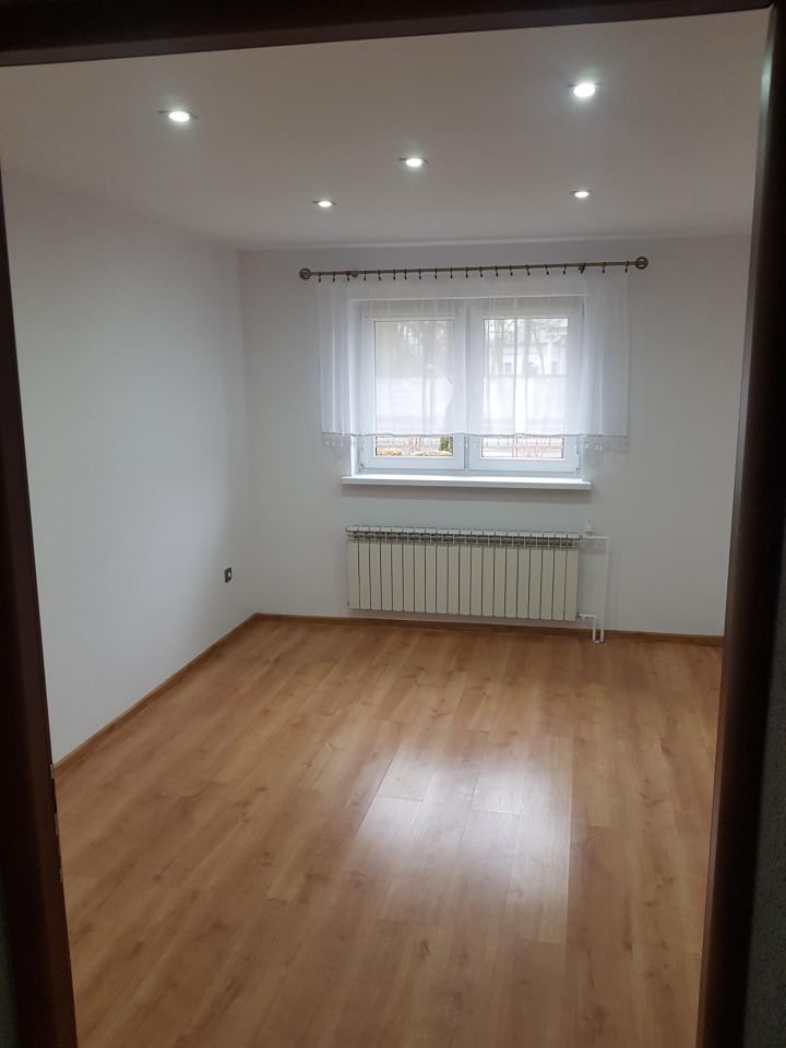 Mieszkanie 3-pokojowe Przybysław. Zdjęcie 3