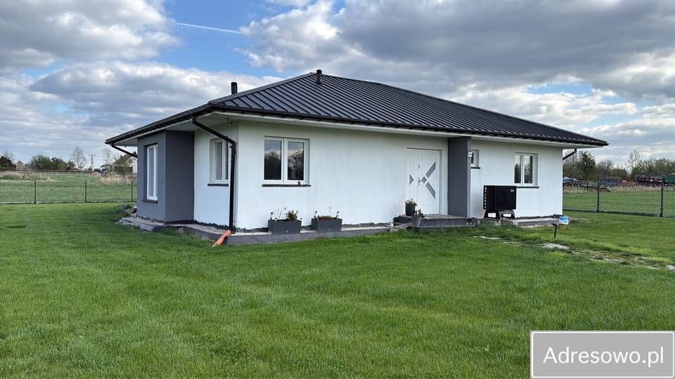 dom wolnostojący, 4 pokoje Kochcice. Zdjęcie 1