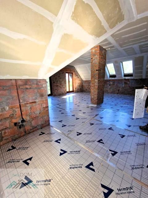 dom wolnostojący, 5 pokoi Kiełczyna. Zdjęcie 8