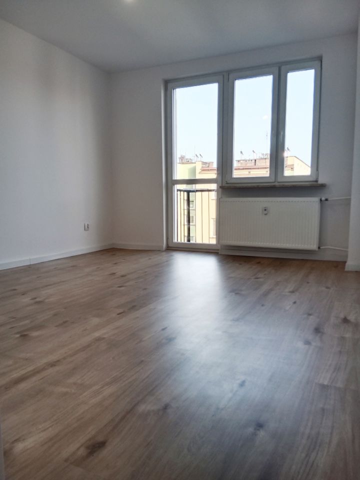 Mieszkanie 3-pokojowe Otwock, ul. Kazimierza Pułaskiego. Zdjęcie 3