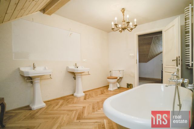 dom wolnostojący, 10 pokoi Rzewin. Zdjęcie 16