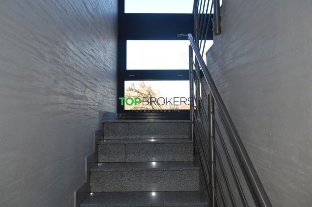 dom szeregowy, 5 pokoi Warszawa Włochy. Zdjęcie 16