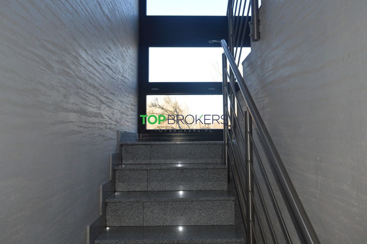 dom szeregowy, 5 pokoi Warszawa Włochy. Zdjęcie 16