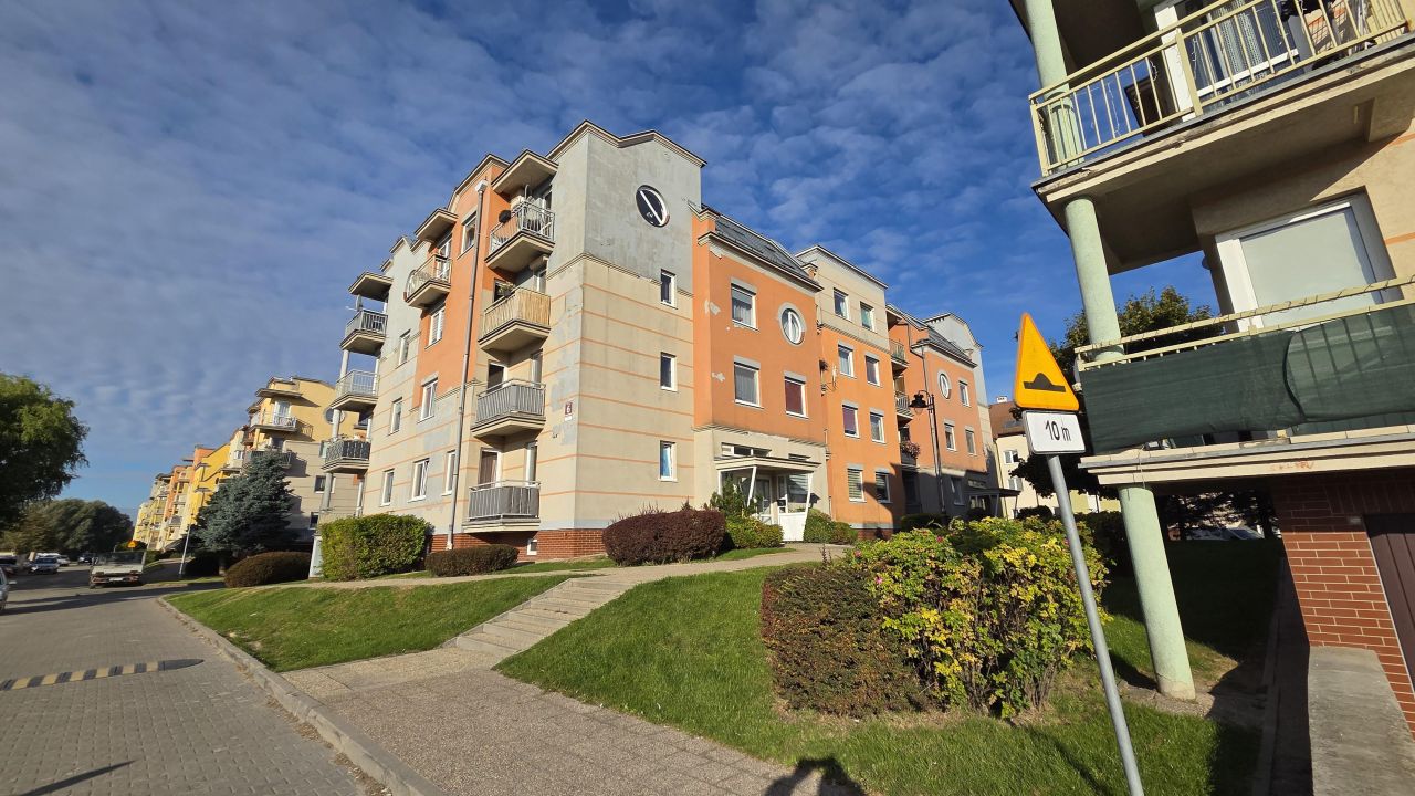 Mieszkanie 3-pokojowe Malbork Południe, ul. Mariana Smoluchowskiego. Zdjęcie 2