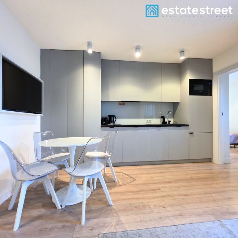 Mieszkanie 3-pokojowe Warszawa, ul. Emilii Plater. Zdjęcie 12