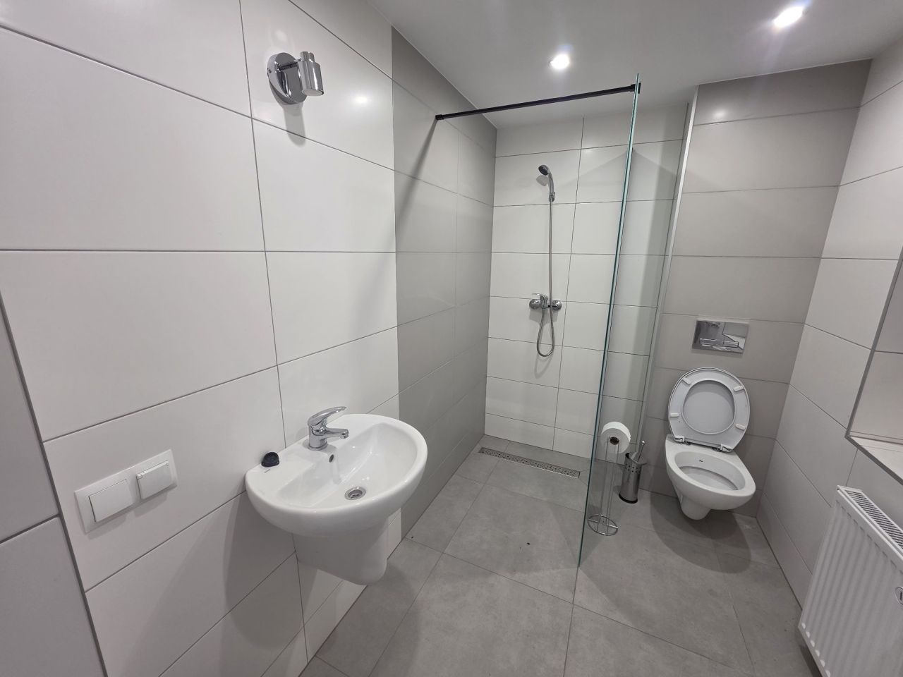 Mieszkanie 4-pokojowe Cięcina. Zdjęcie 7