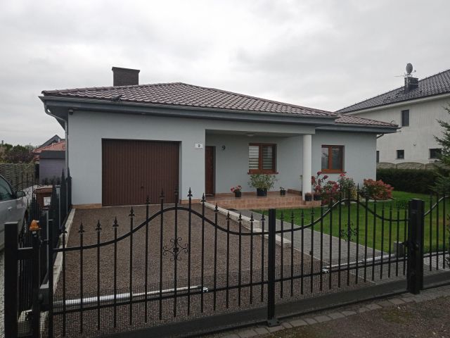 dom wolnostojący, 5 pokoi Święciechowa, ul. Czereśniowa. Zdjęcie 1