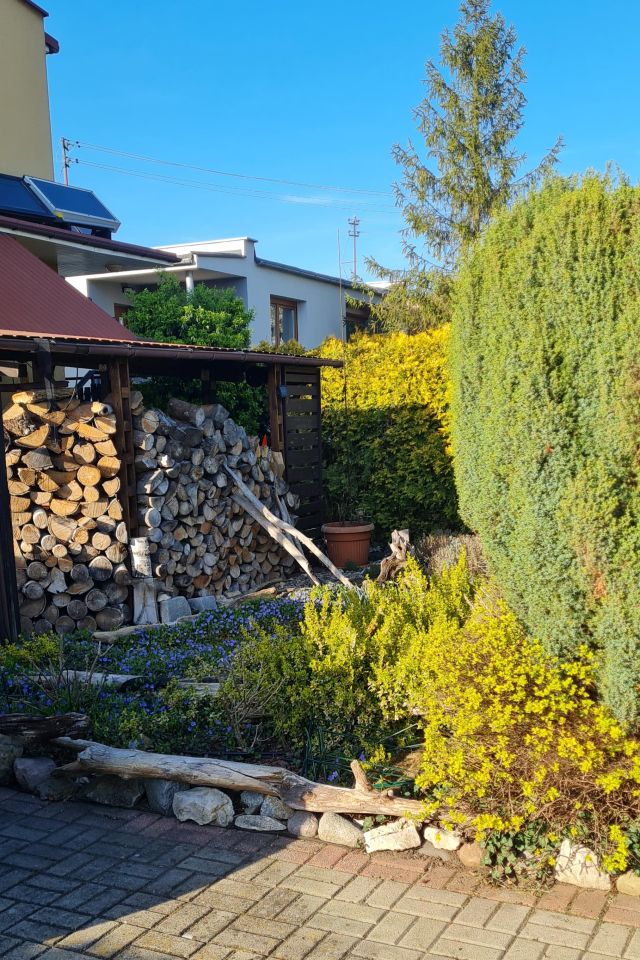 bliźniak, 4 pokoje Kędzierzyn-Koźle Kłodnica, ul. Kasztanowa. Zdjęcie 2