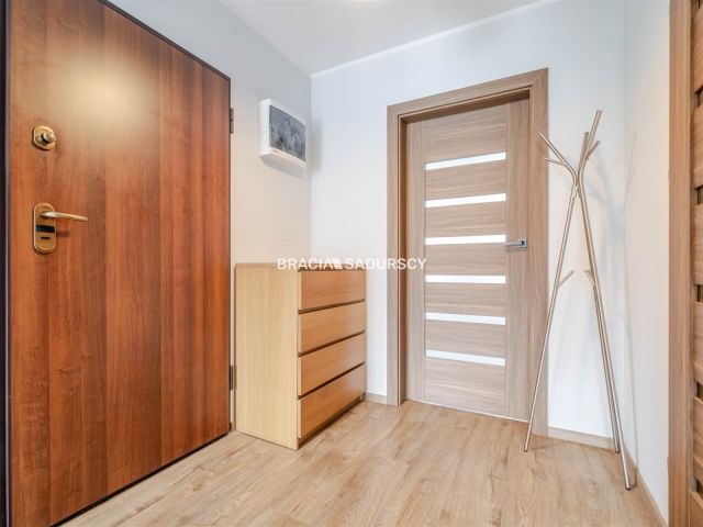 Mieszkanie 3-pokojowe Kraków, ul. Macieja Dębskiego. Zdjęcie 17