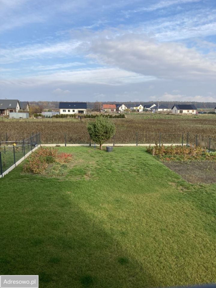 bliźniak, 5 pokoi Nowica. Zdjęcie 17