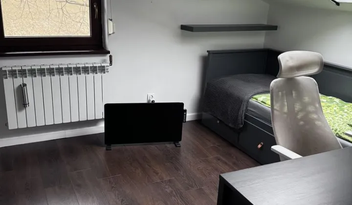 bliźniak, 3 pokoje Dziećmiarki