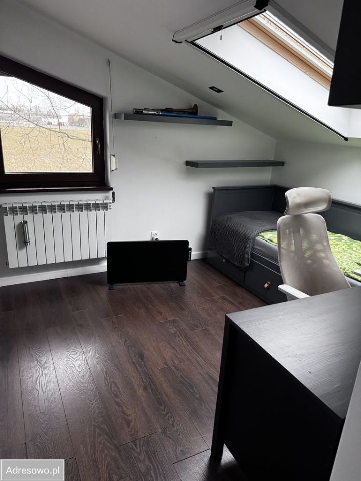 bliźniak, 3 pokoje Dziećmiarki. Zdjęcie 1