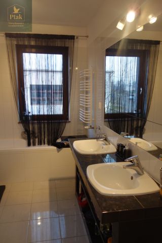 dom szeregowy, 5 pokoi Poznań Podolany. Zdjęcie 14