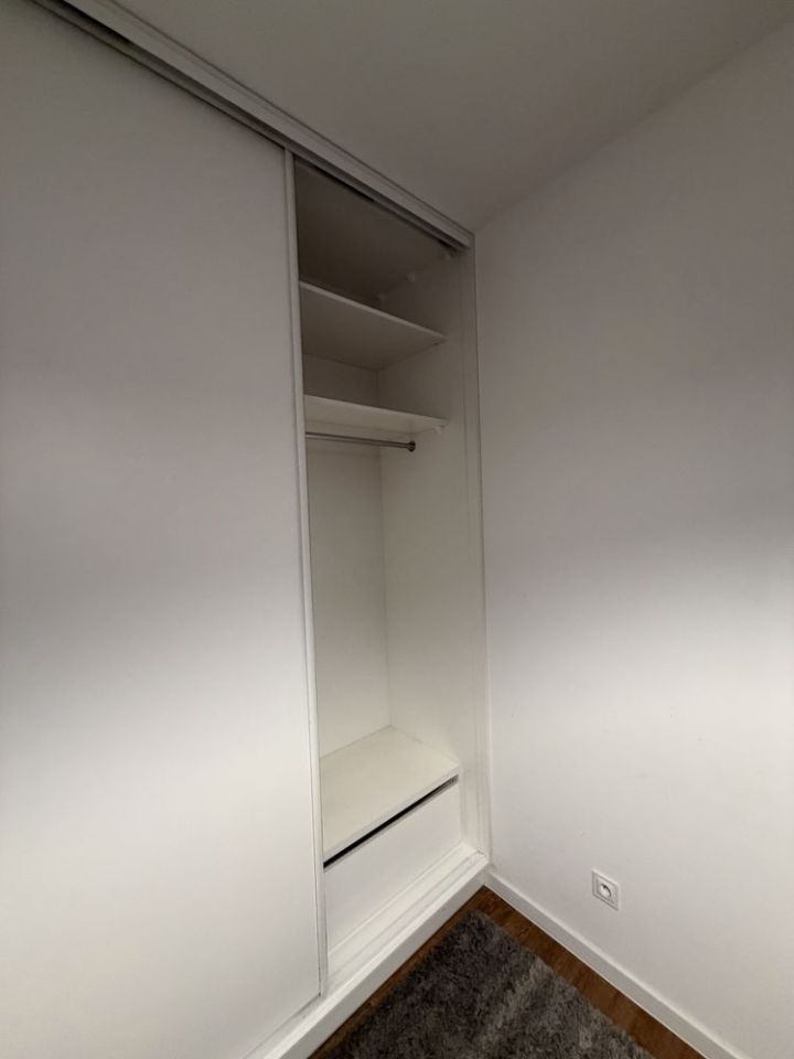 Mieszkanie 2-pokojowe Nowy Dwór Mazowiecki Osiedle Młodych, ul. Młodzieżowa. Zdjęcie 4