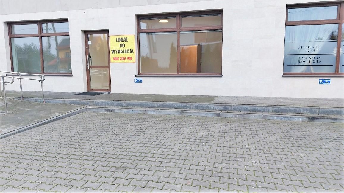 Lokal Radzymin Centrum, ul. Weteranów. Zdjęcie 2