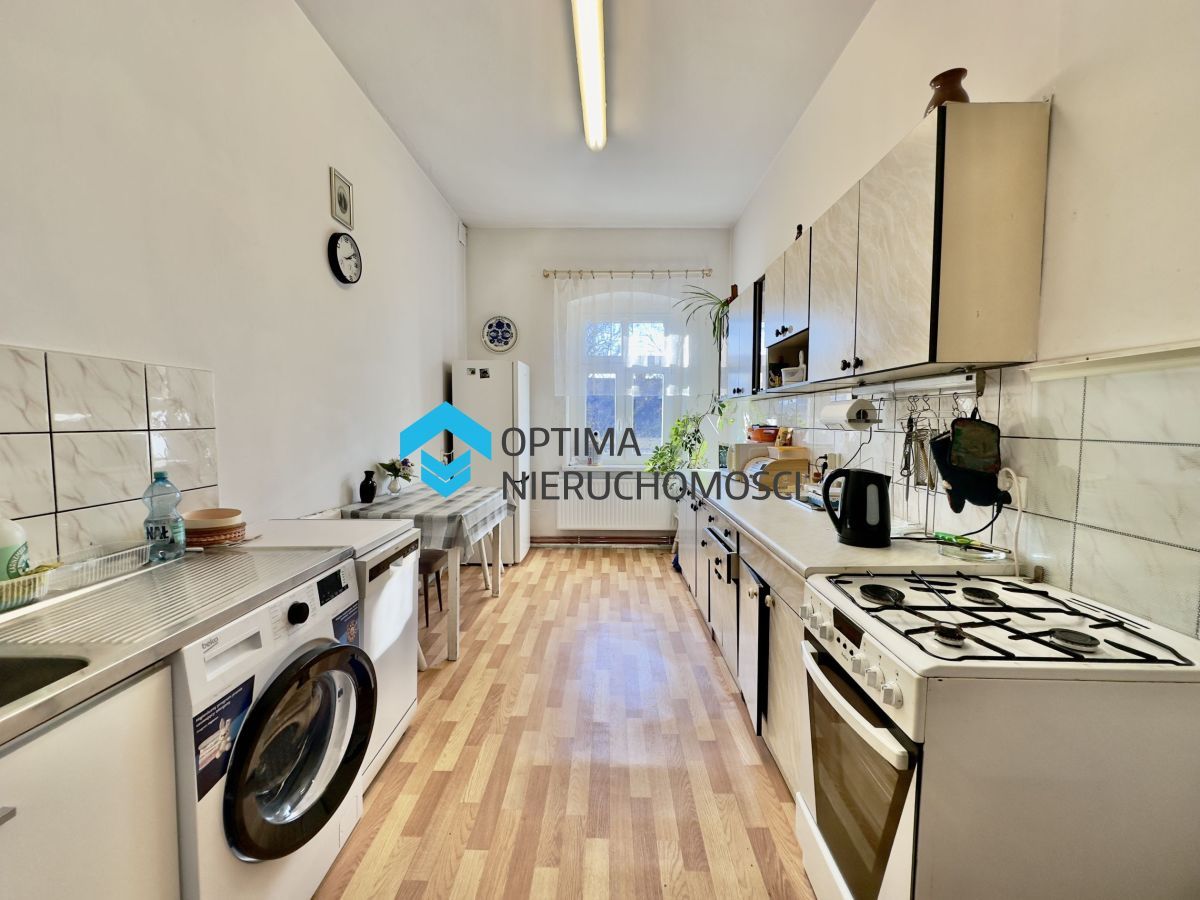 Mieszkanie 3-pokojowe Jelenia Góra, ul. Adama Mickiewicza. Zdjęcie 11