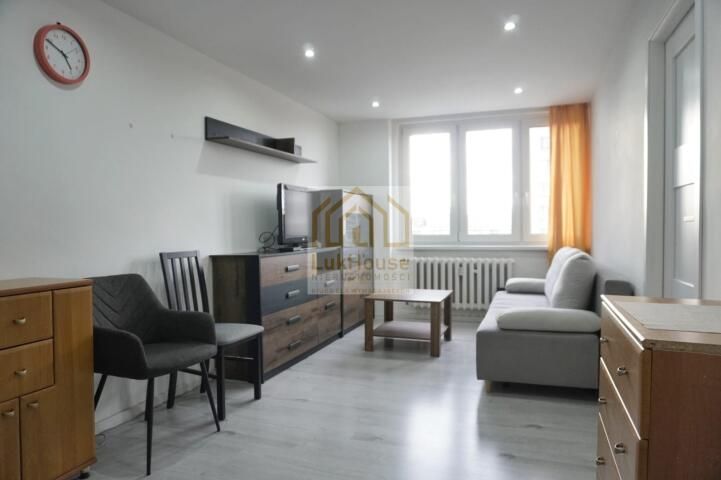 Mieszkanie 2-pokojowe Bytom, pl. Wojska Polskiego. Zdjęcie 1