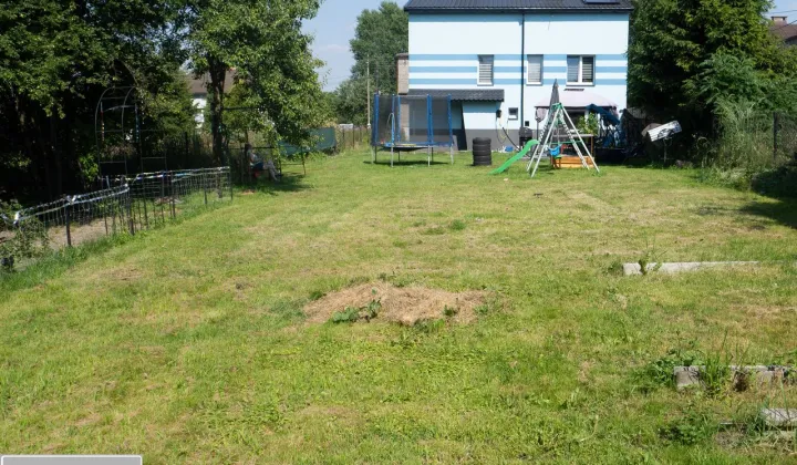 dom wolnostojący, 5 pokoi Łazy, ul. Młynek