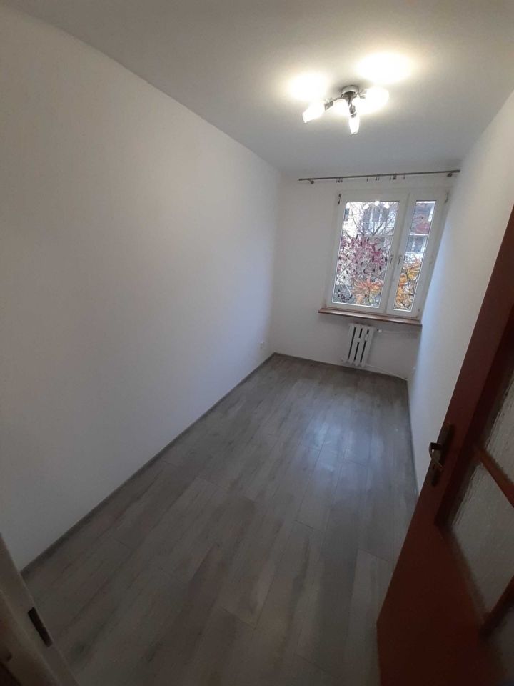 Mieszkanie 3-pokojowe Żary, ul. Ignacego Paderewskiego. Zdjęcie 2