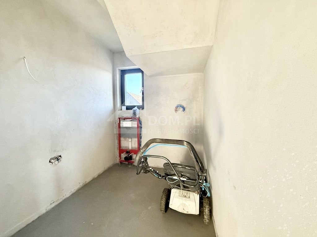 dom wolnostojący, 5 pokoi Bobrza. Zdjęcie 24