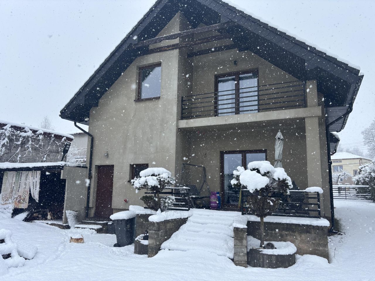 dom wolnostojący, 6 pokoi Włodowice, ul. Jurajska. Zdjęcie 2