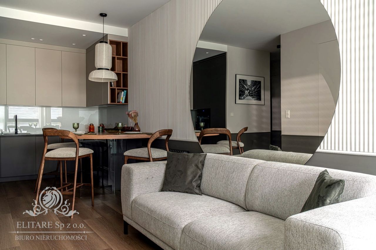 Mieszkanie 3-pokojowe Wrocław Huby. Zdjęcie 1