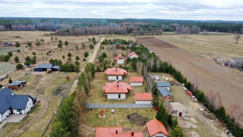 dom wolnostojący, 4 pokoje Piasutno Żelazne. Zdjęcie 2