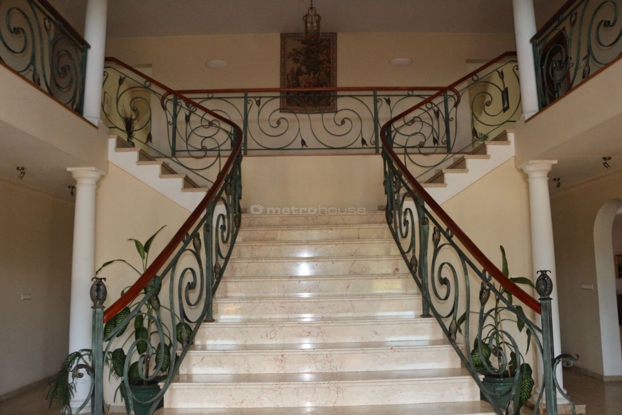 dom wolnostojący, 12 pokoi Przepitki. Zdjęcie 3