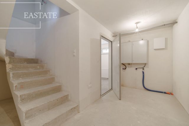 dom wolnostojący, 4 pokoje Warszawa Wawer. Zdjęcie 13