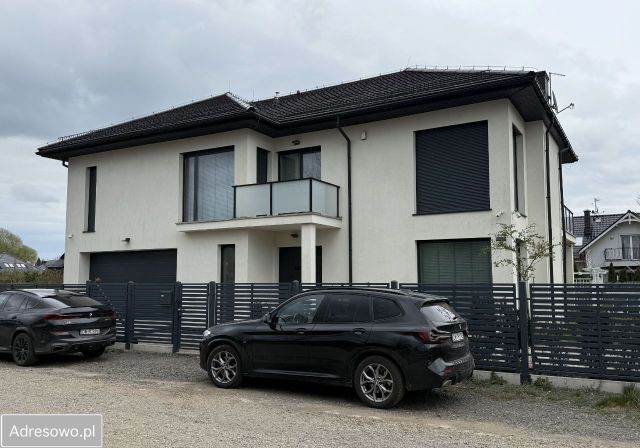 dom wolnostojący, 9 pokoi Legnica, ul. Zdzisława Szulca. Zdjęcie 1