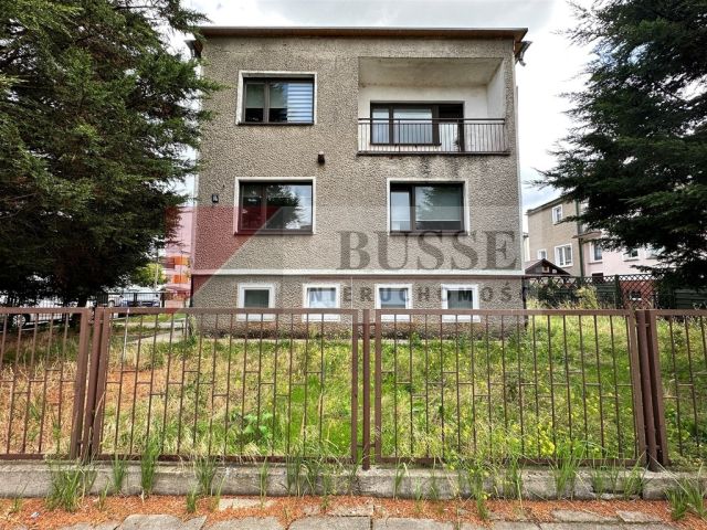 dom wolnostojący, 9 pokoi Szczecin Dąbie. Zdjęcie 1